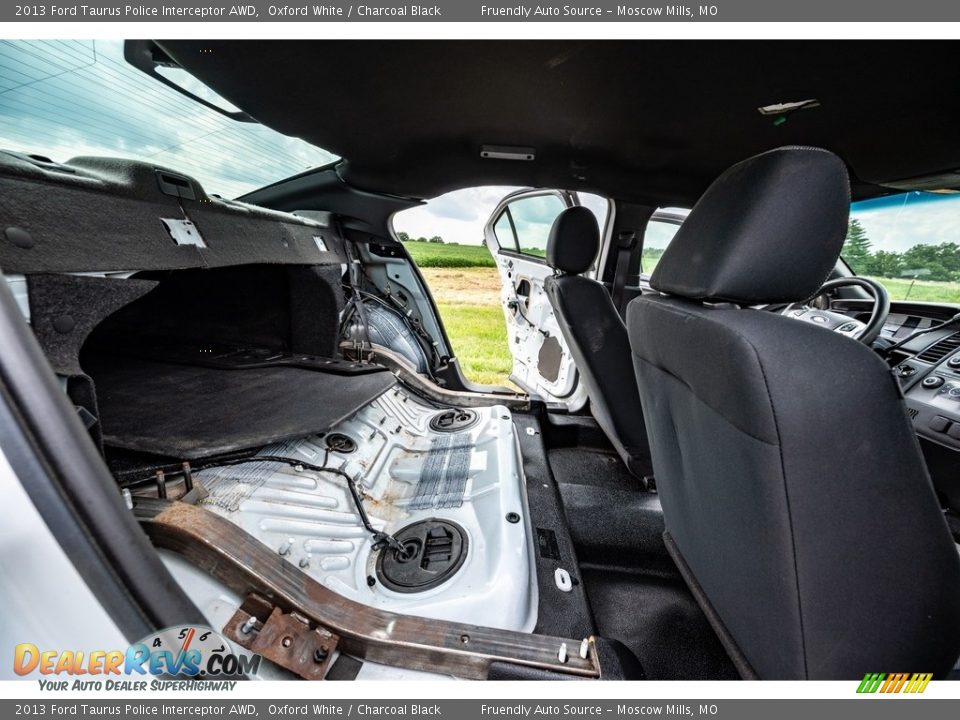 2013 Ford Taurus Police Interceptor AWD Oxford White / Charcoal Black Photo #23