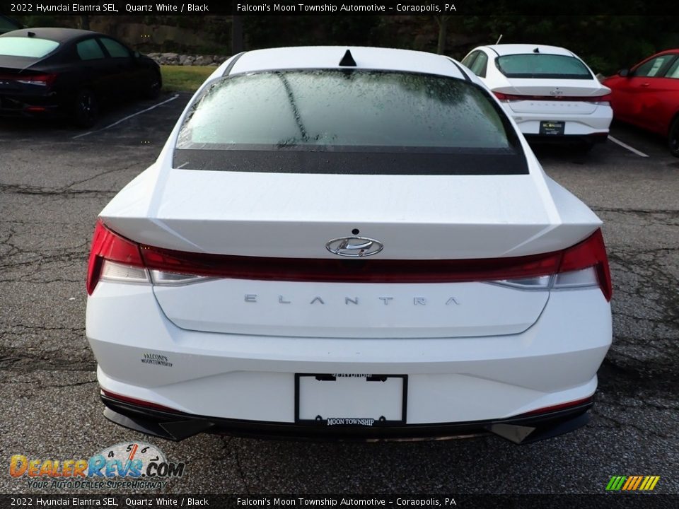 2022 Hyundai Elantra SEL Quartz White / Black Photo #3