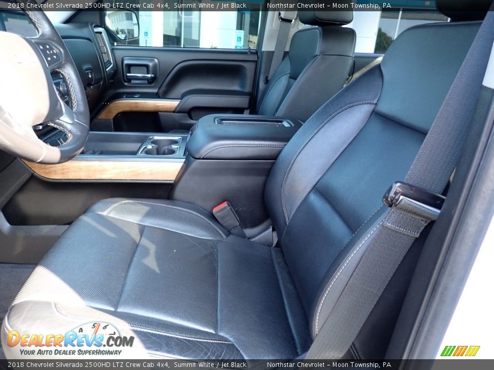 Front Seat of 2018 Chevrolet Silverado 2500HD LTZ Crew Cab 4x4 Photo #21