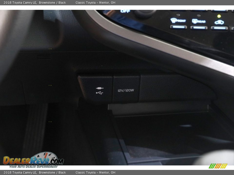 2018 Toyota Camry LE Brownstone / Black Photo #12