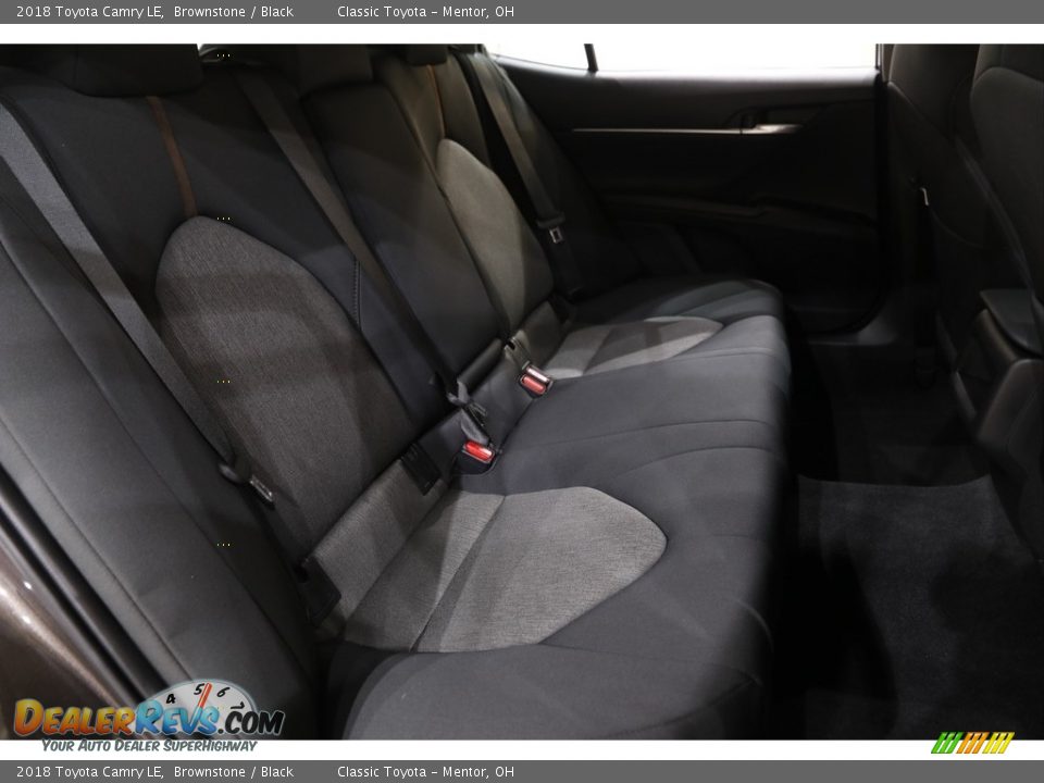 2018 Toyota Camry LE Brownstone / Black Photo #15