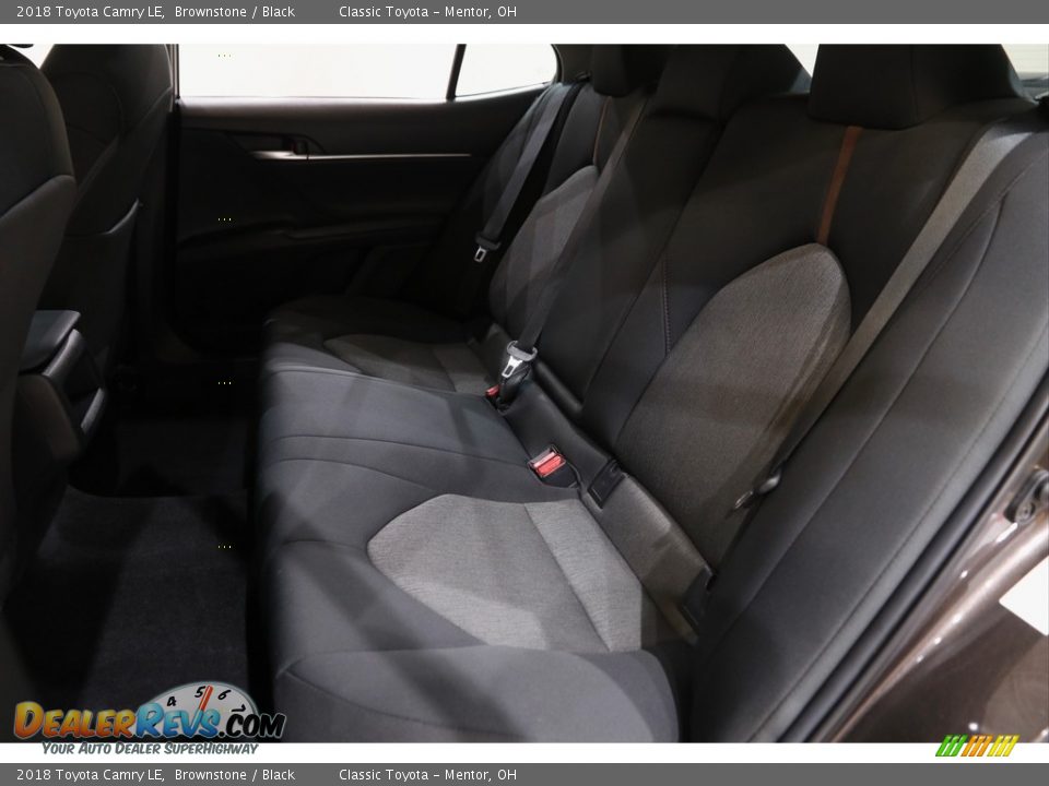 2018 Toyota Camry LE Brownstone / Black Photo #16