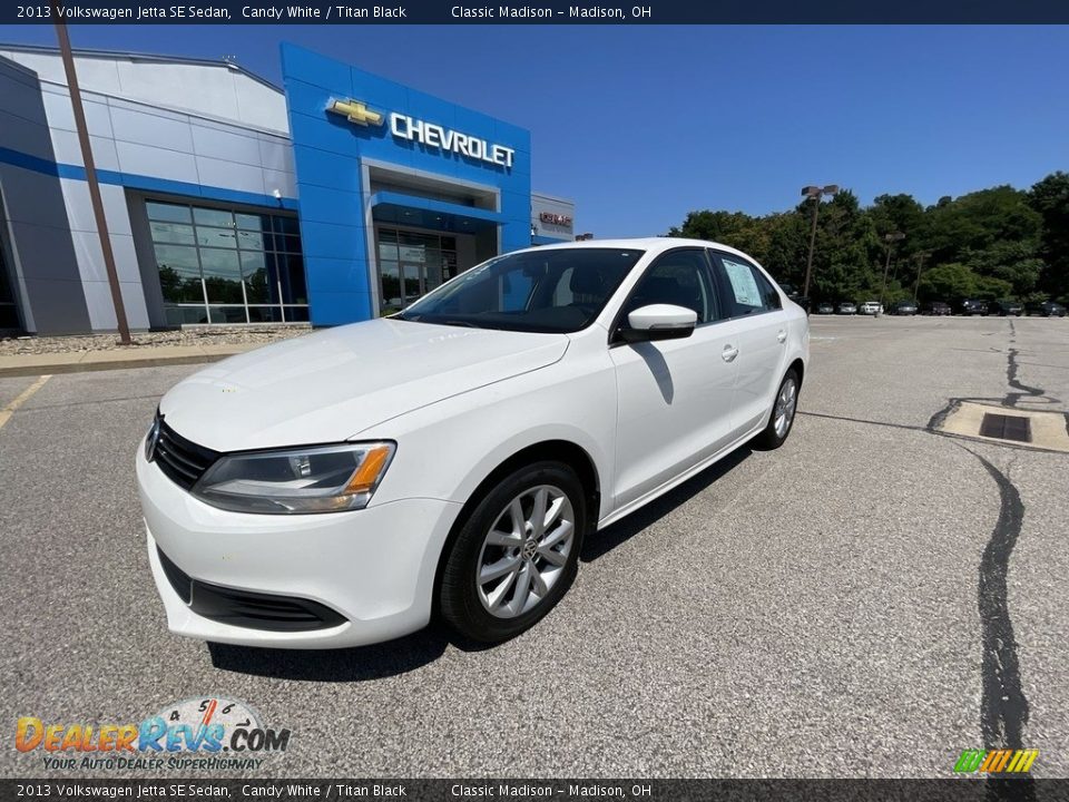 2013 Volkswagen Jetta SE Sedan Candy White / Titan Black Photo #1