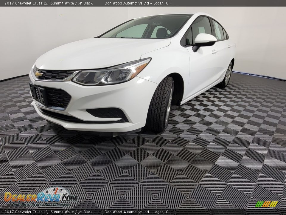 2017 Chevrolet Cruze LS Summit White / Jet Black Photo #5