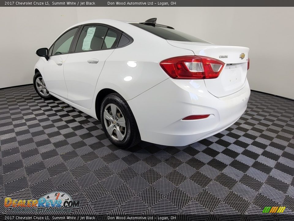 2017 Chevrolet Cruze LS Summit White / Jet Black Photo #7