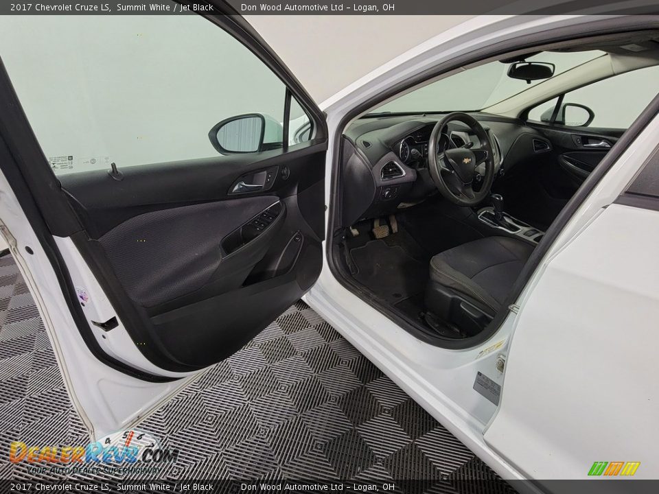2017 Chevrolet Cruze LS Summit White / Jet Black Photo #13
