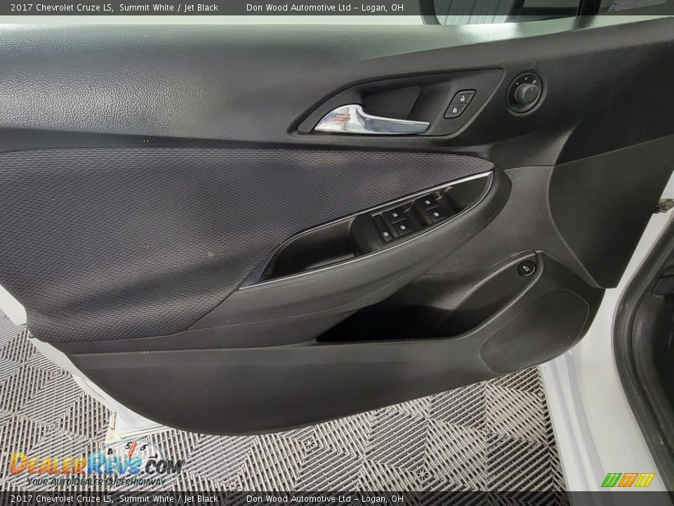 2017 Chevrolet Cruze LS Summit White / Jet Black Photo #14