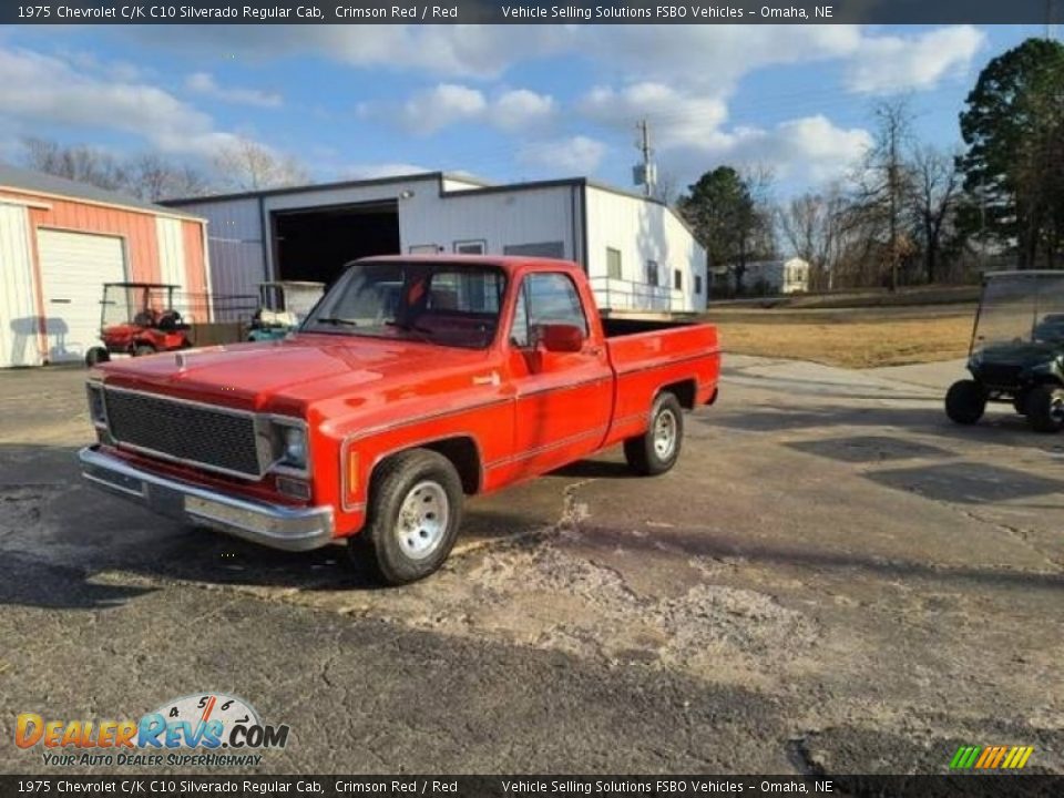 Front 3/4 View of 1975 Chevrolet C/K C10 Silverado Regular Cab Photo #1