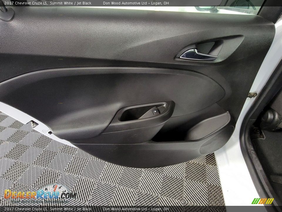 2017 Chevrolet Cruze LS Summit White / Jet Black Photo #21