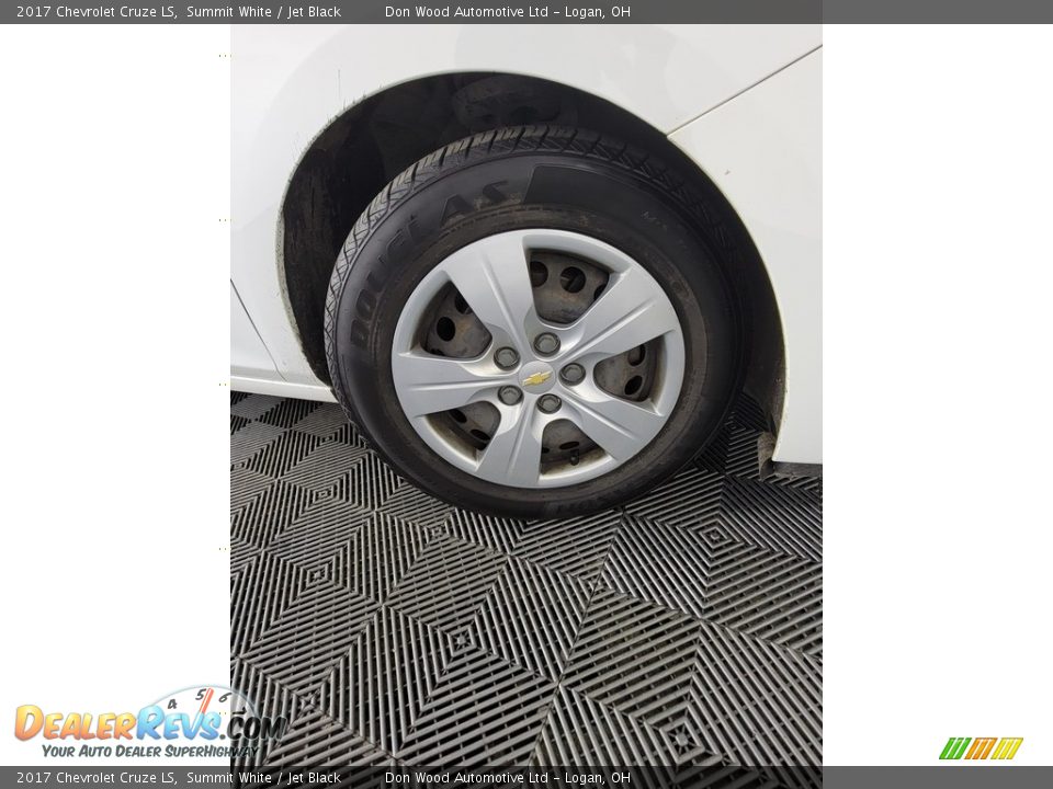 2017 Chevrolet Cruze LS Summit White / Jet Black Photo #25