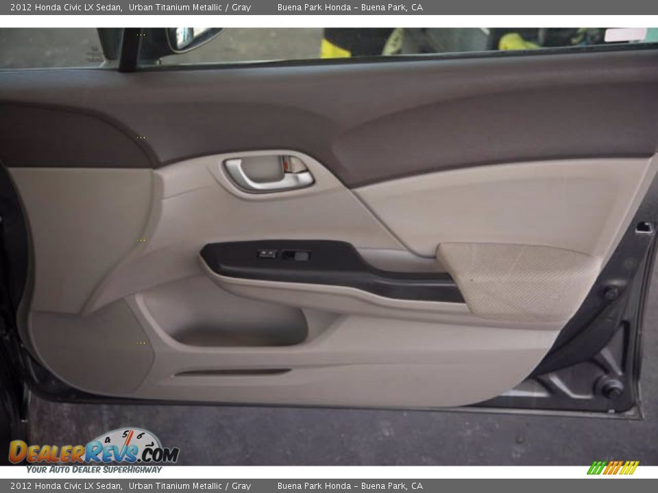 2012 Honda Civic LX Sedan Urban Titanium Metallic / Gray Photo #31