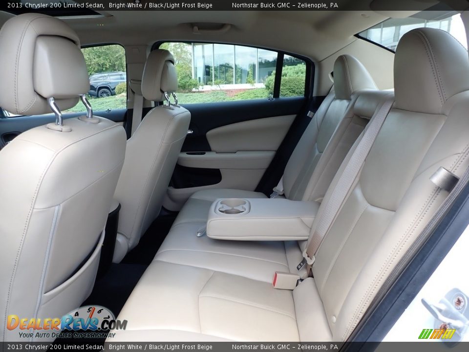 2013 Chrysler 200 Limited Sedan Bright White / Black/Light Frost Beige Photo #17