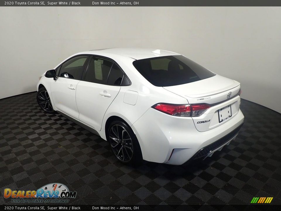 2020 Toyota Corolla SE Super White / Black Photo #13