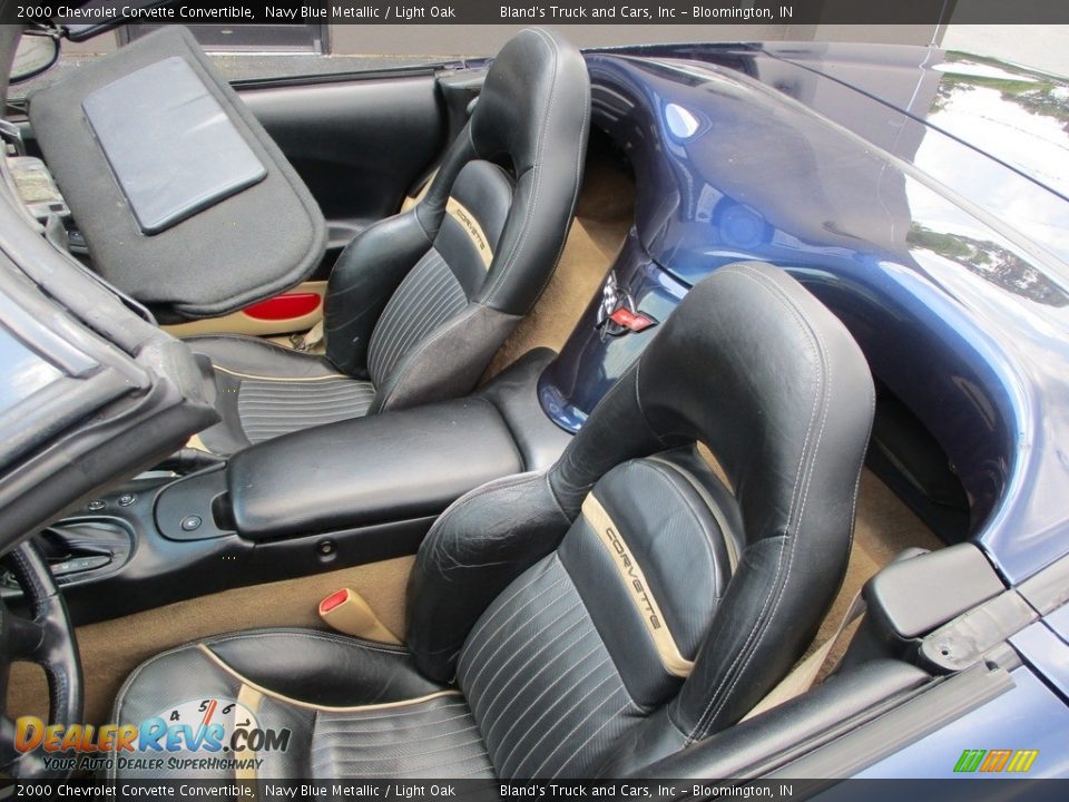2000 Chevrolet Corvette Convertible Navy Blue Metallic / Light Oak Photo #10