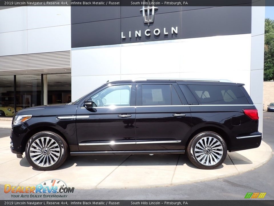 Infinite Black Metallic 2019 Lincoln Navigator L Reserve 4x4 Photo #2