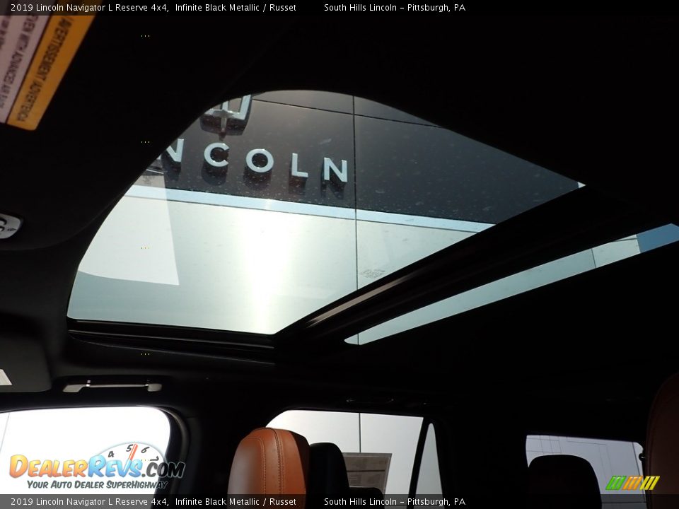 2019 Lincoln Navigator L Reserve 4x4 Infinite Black Metallic / Russet Photo #20