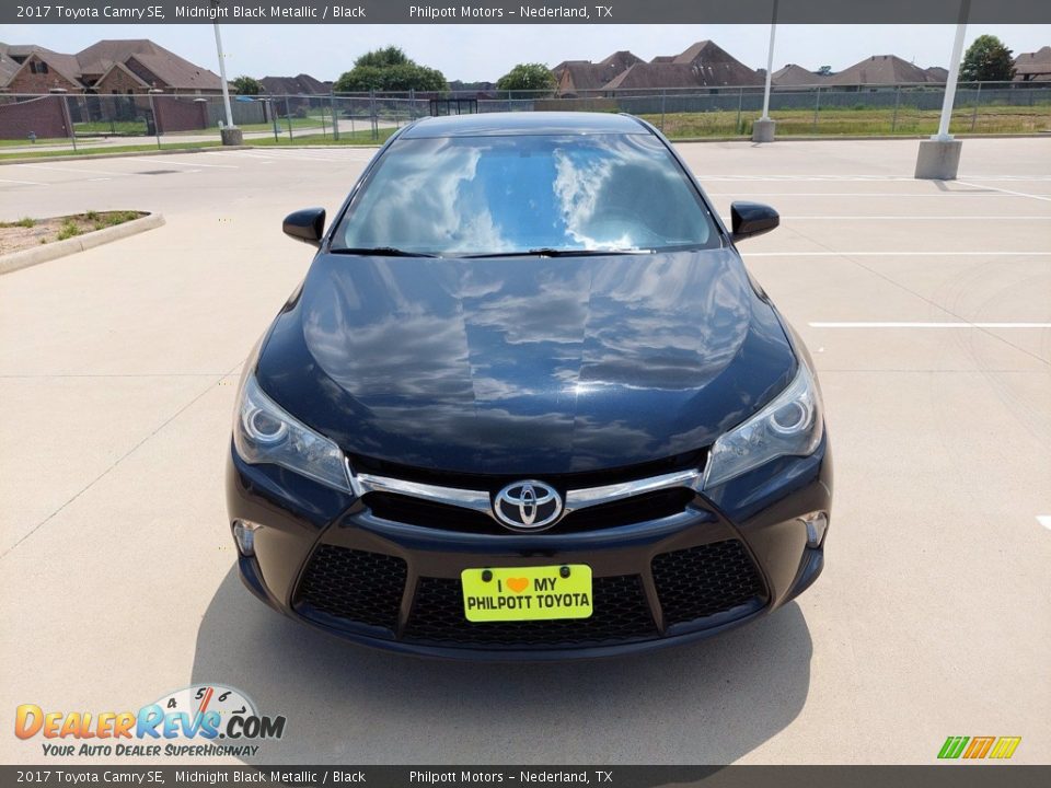 2017 Toyota Camry SE Midnight Black Metallic / Black Photo #2
