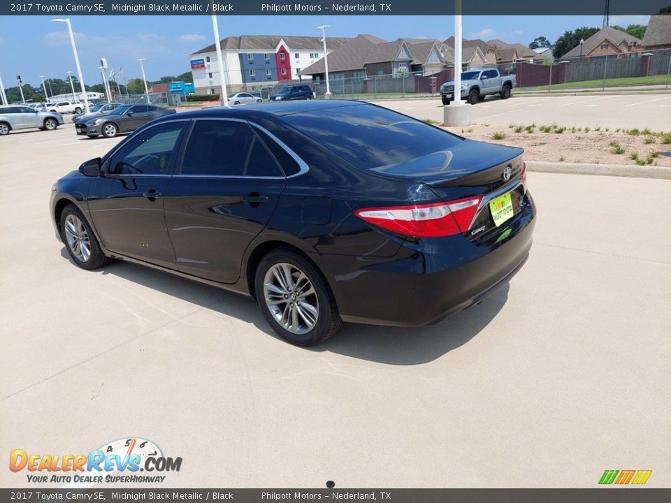 2017 Toyota Camry SE Midnight Black Metallic / Black Photo #5