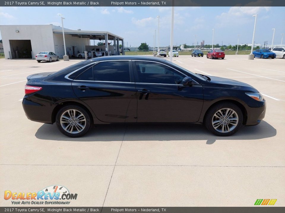 2017 Toyota Camry SE Midnight Black Metallic / Black Photo #8