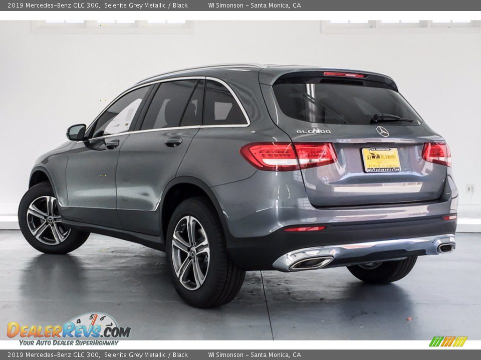 2019 Mercedes-Benz GLC 300 Selenite Grey Metallic / Black Photo #2