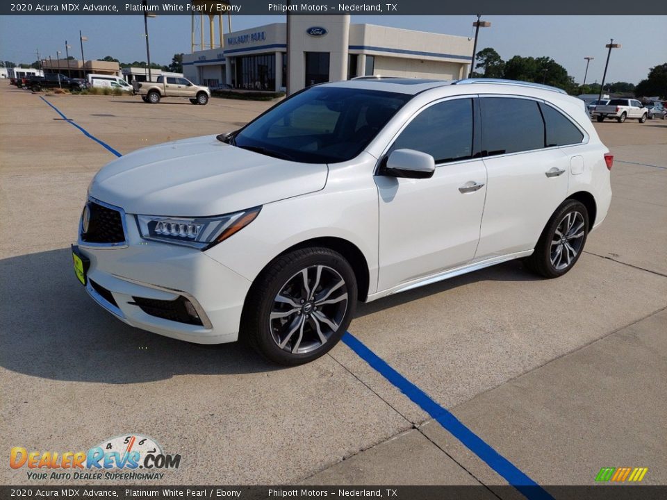 Front 3/4 View of 2020 Acura MDX Advance Photo #3