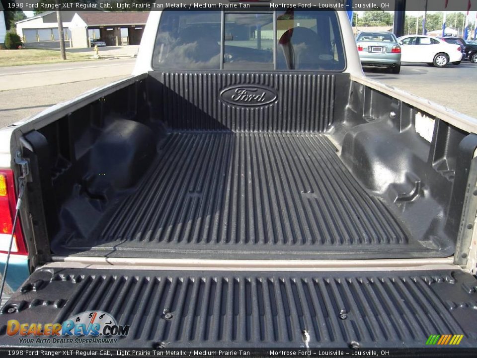 1998 Ford Ranger XLT Regular Cab Light Prairie Tan Metallic / Medium Prairie Tan Photo #13