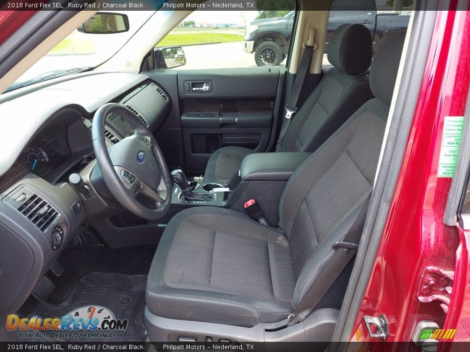 Front Seat of 2018 Ford Flex SEL Photo #10