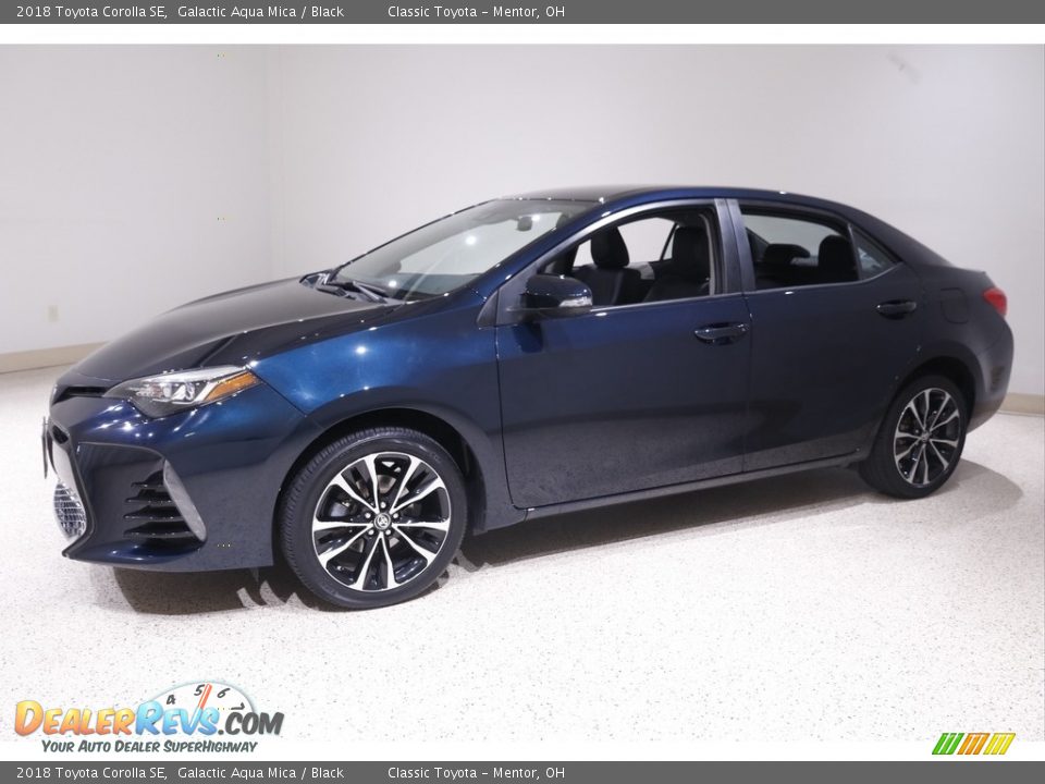 2018 Toyota Corolla SE Galactic Aqua Mica / Black Photo #3