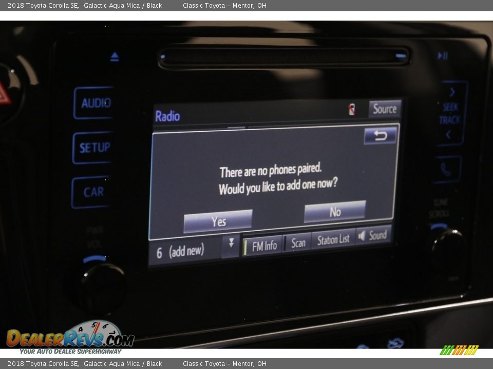 2018 Toyota Corolla SE Galactic Aqua Mica / Black Photo #11