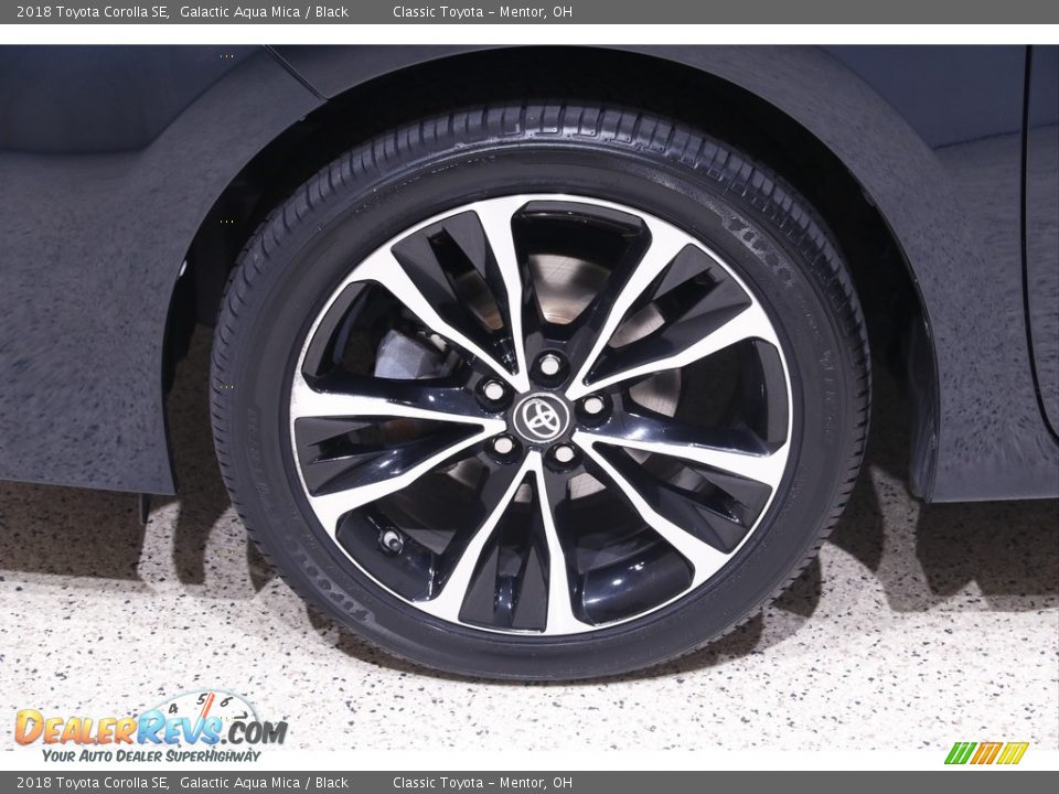 2018 Toyota Corolla SE Galactic Aqua Mica / Black Photo #18