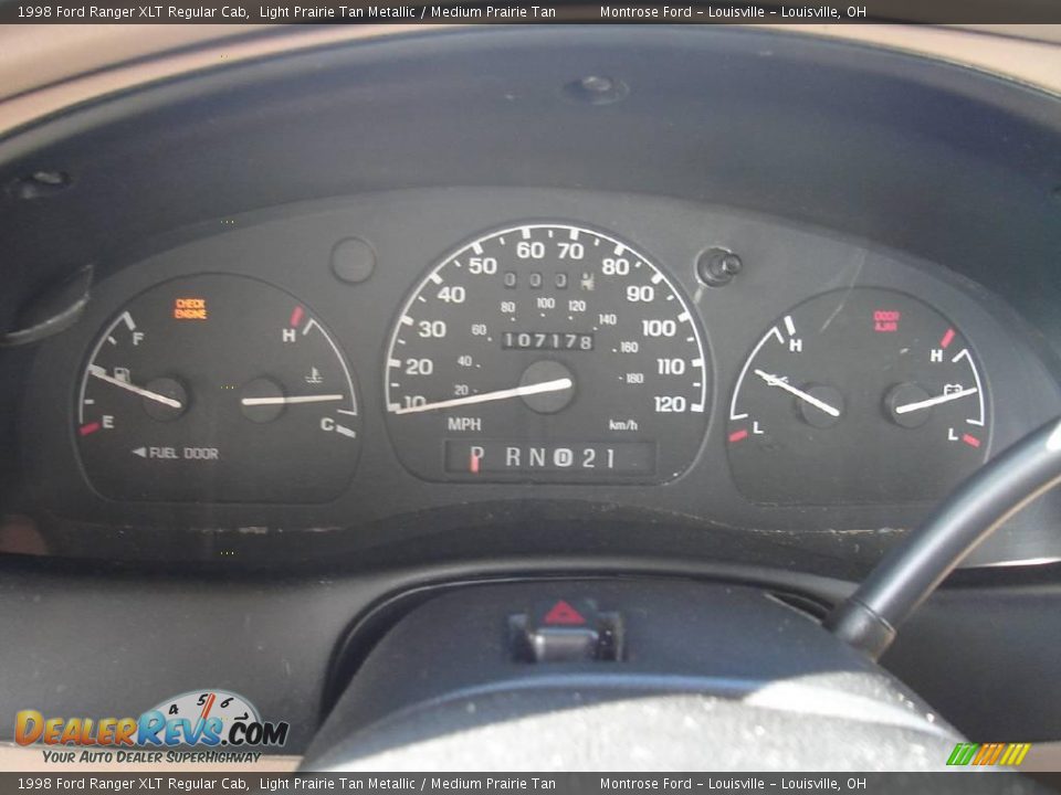 1998 Ford Ranger XLT Regular Cab Light Prairie Tan Metallic / Medium Prairie Tan Photo #21