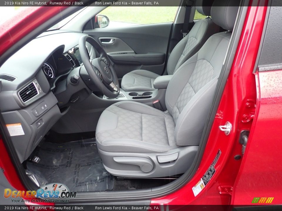 2019 Kia Niro FE Hybrid Runway Red / Black Photo #13