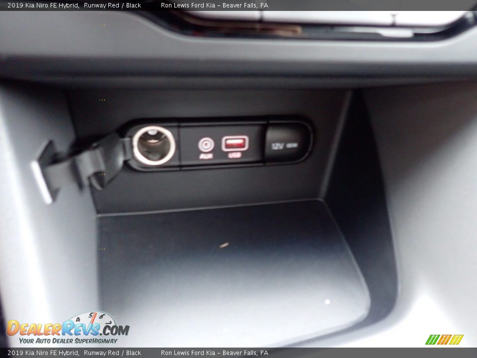 2019 Kia Niro FE Hybrid Runway Red / Black Photo #23