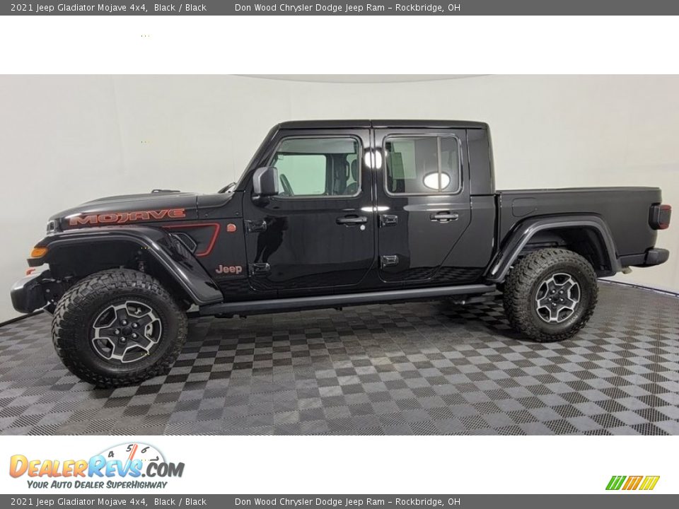 Black 2021 Jeep Gladiator Mojave 4x4 Photo #7