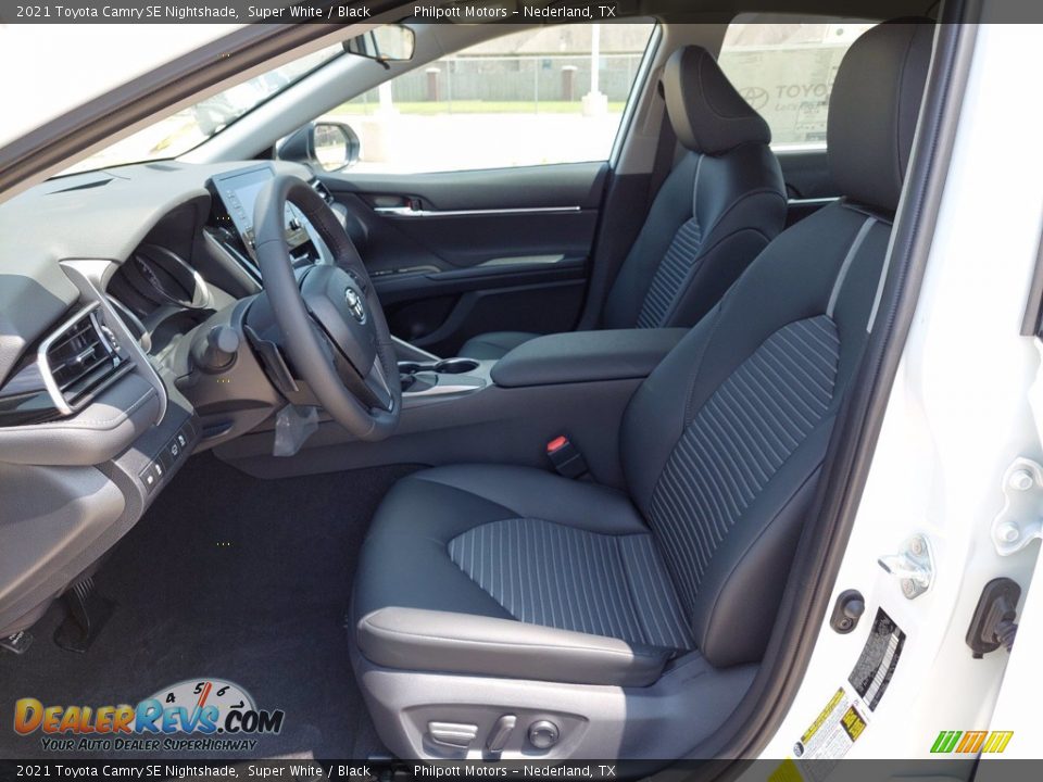 2021 Toyota Camry SE Nightshade Super White / Black Photo #9