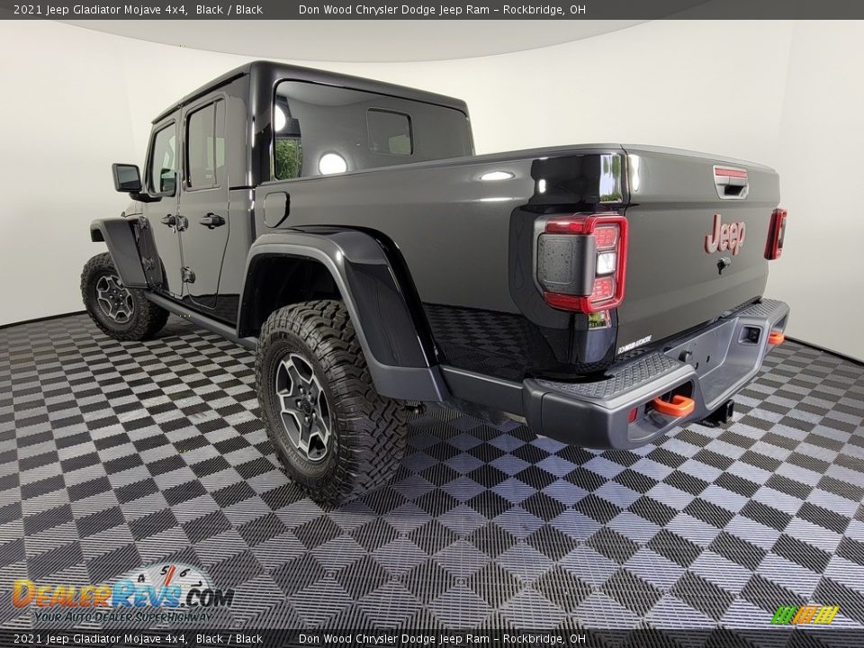 2021 Jeep Gladiator Mojave 4x4 Black / Black Photo #8