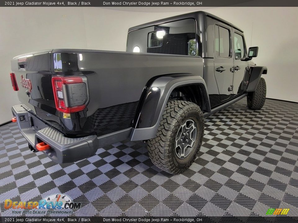 2021 Jeep Gladiator Mojave 4x4 Black / Black Photo #10