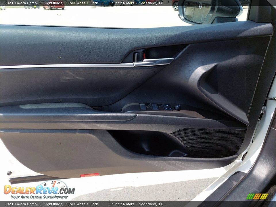 2021 Toyota Camry SE Nightshade Super White / Black Photo #12