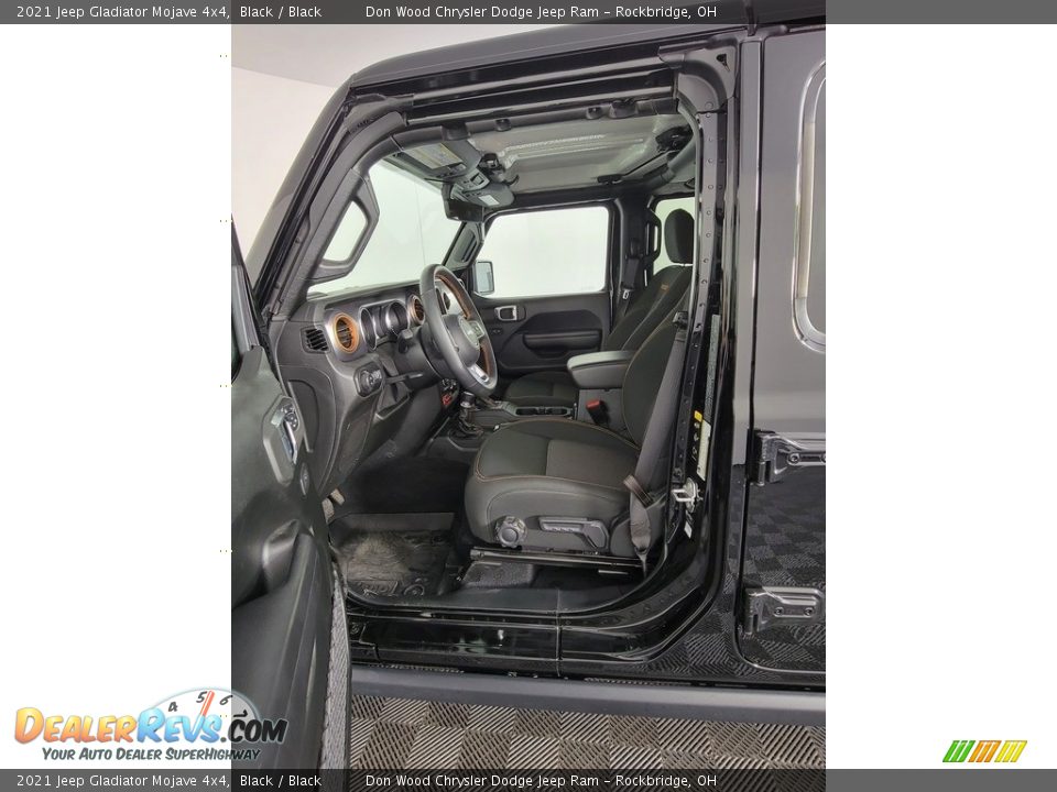 2021 Jeep Gladiator Mojave 4x4 Black / Black Photo #17