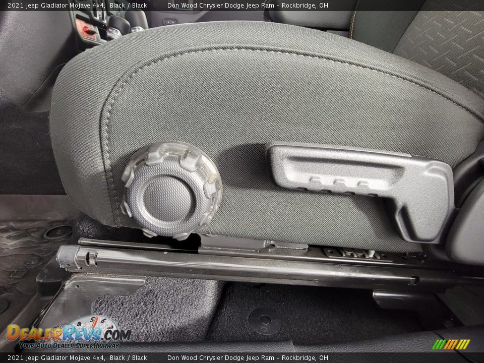 Front Seat of 2021 Jeep Gladiator Mojave 4x4 Photo #18