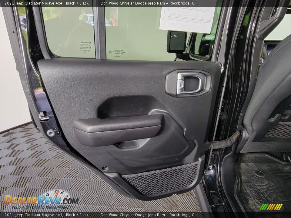 2021 Jeep Gladiator Mojave 4x4 Black / Black Photo #27