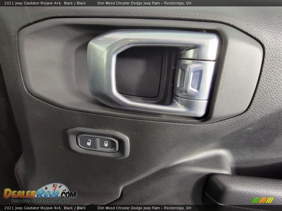 2021 Jeep Gladiator Mojave 4x4 Black / Black Photo #32