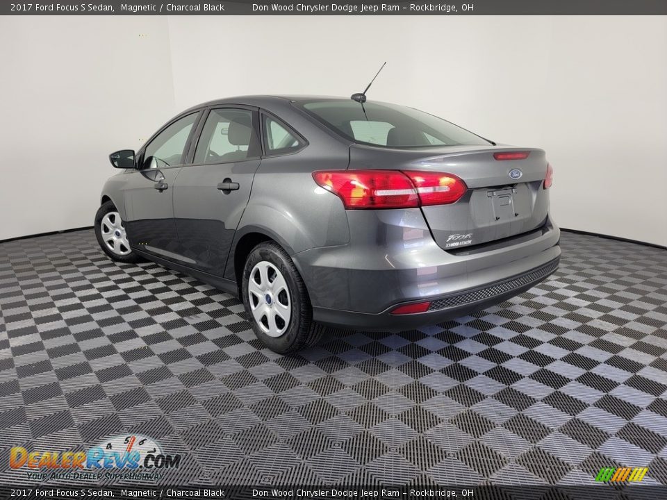 2017 Ford Focus S Sedan Magnetic / Charcoal Black Photo #7