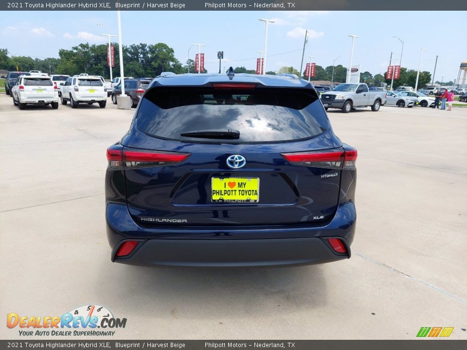 2021 Toyota Highlander Hybrid XLE Blueprint / Harvest Beige Photo #5