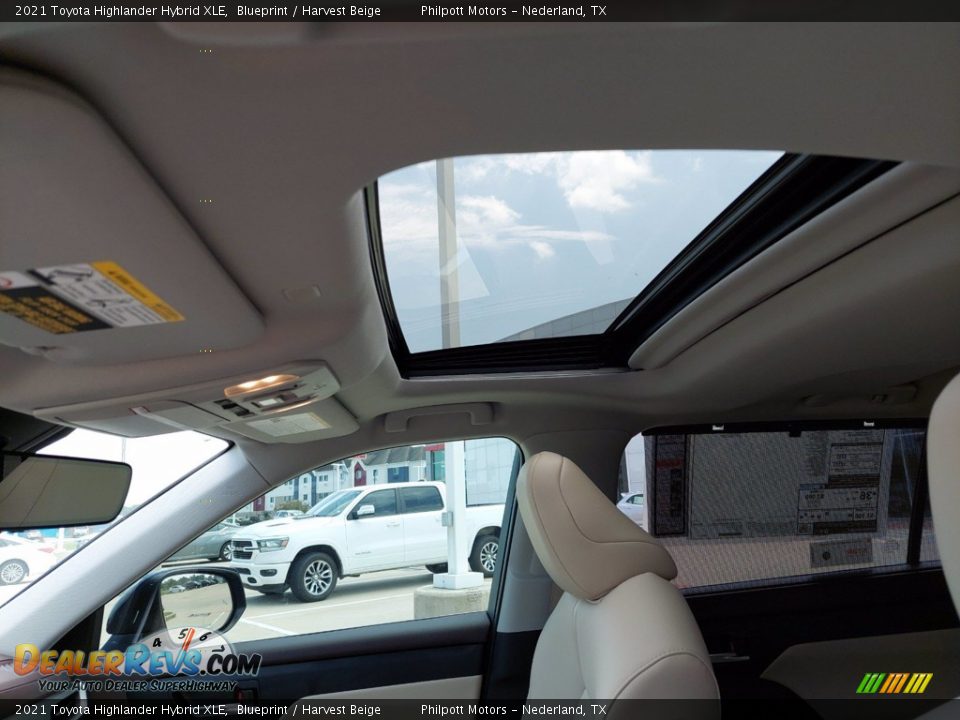 2021 Toyota Highlander Hybrid XLE Blueprint / Harvest Beige Photo #20