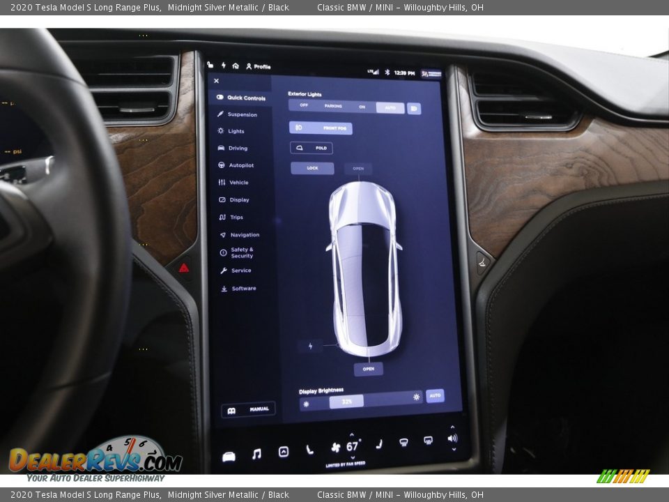 Controls of 2020 Tesla Model S Long Range Plus Photo #12