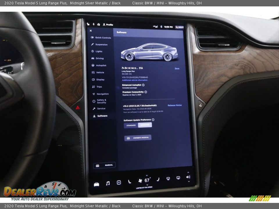 Controls of 2020 Tesla Model S Long Range Plus Photo #14