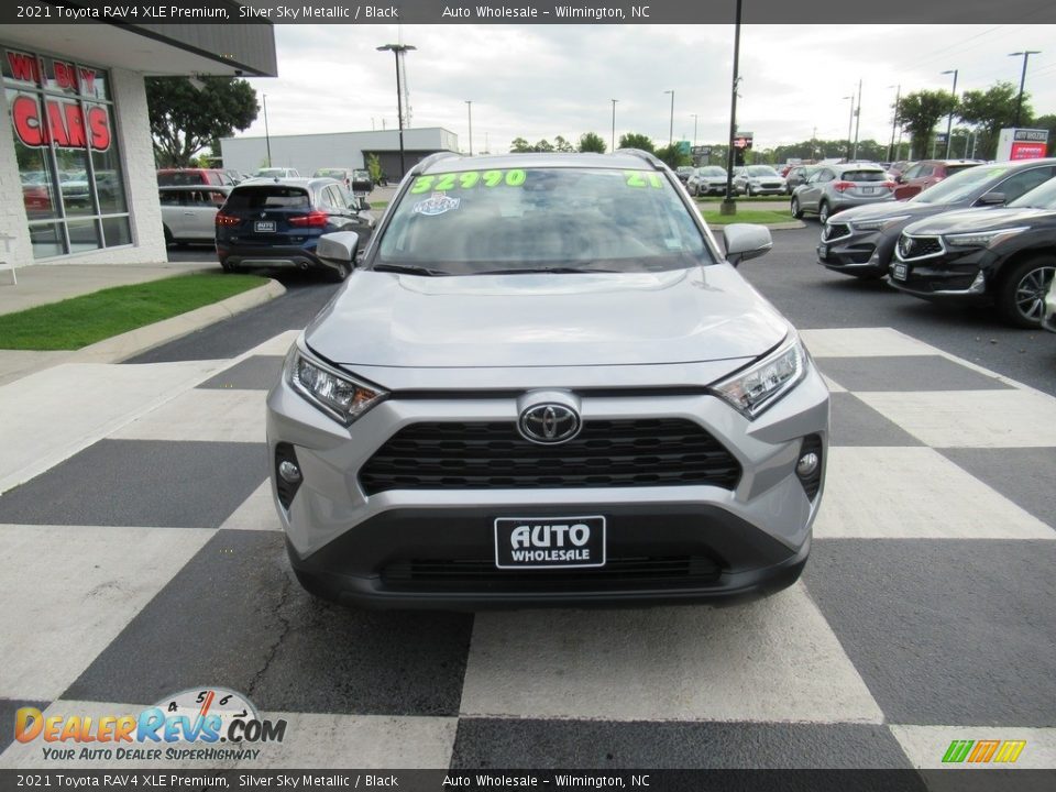 2021 Toyota RAV4 XLE Premium Silver Sky Metallic / Black Photo #2