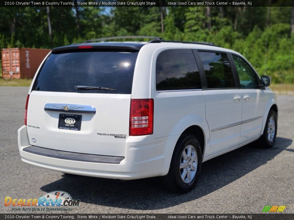 2010 Chrysler Town & Country Touring Stone White / Medium Slate Gray/Light Shale Photo #5