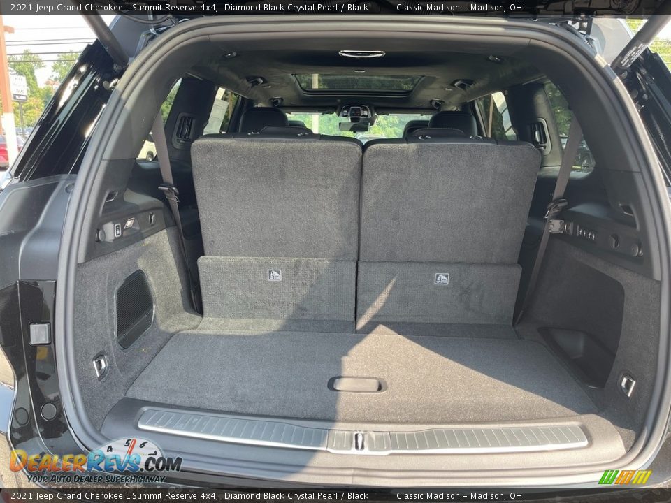 2021 Jeep Grand Cherokee L Summit Reserve 4x4 Diamond Black Crystal Pearl / Black Photo #6